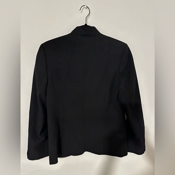 ME+EM Textured Tailoring Collarless Blazer
Textured Tailoring Fabric - Picture 10 of 10